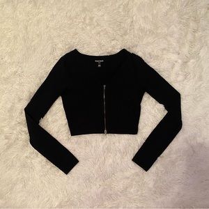 Social tourist (Hollister) Two way zipper shirt Size: XS